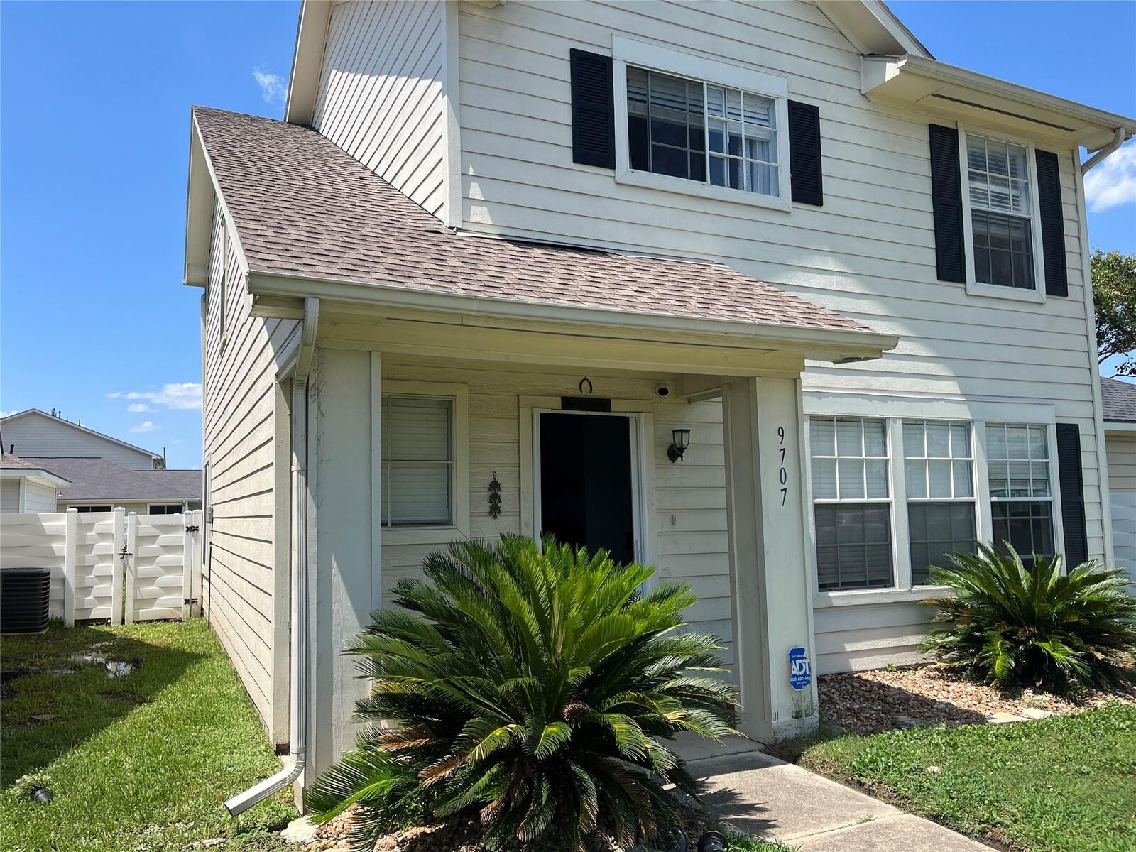 Property Photo: 9707 Farrell Drive TX 77070