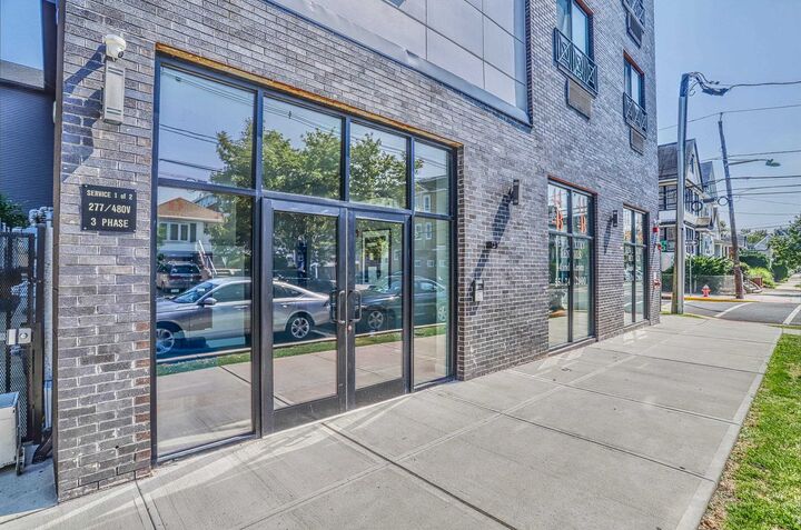 Property Photo:  140 Avenue B 205  NJ 07002 