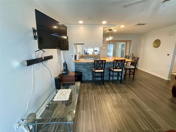 Property Photo: 10052 45th Way N FL 33782