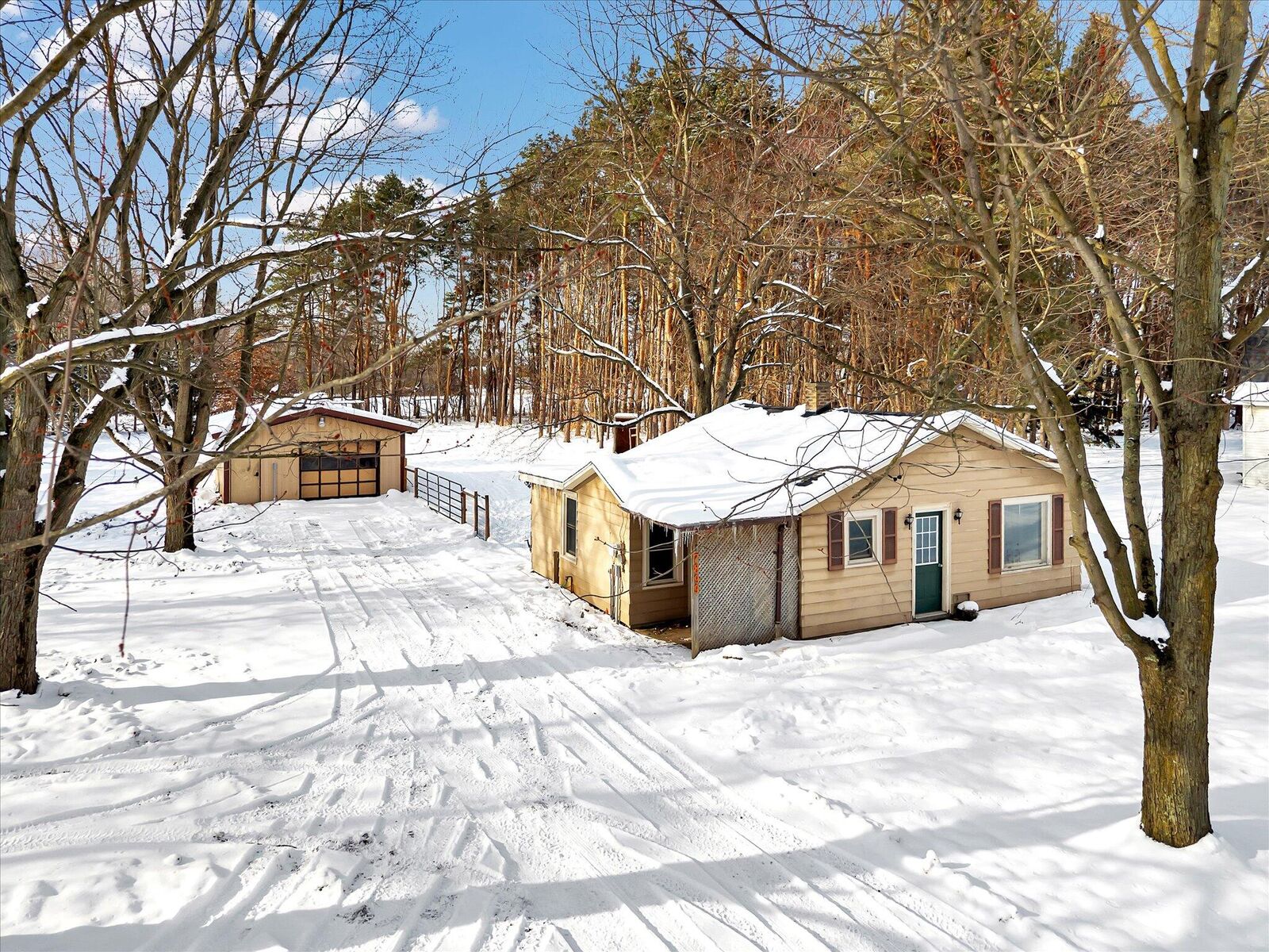 Property Photo: 7899 120th Avenue MI 49424