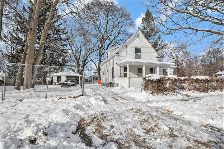 Property Photo: 718 Center Street MI 49202