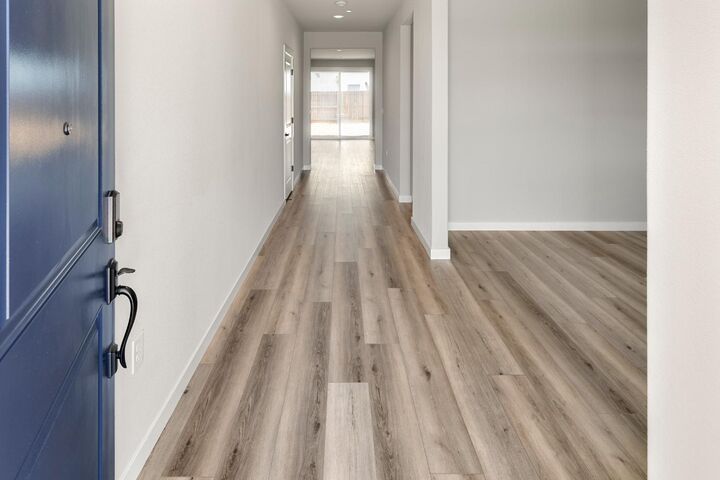 Property Photo: 816 Cross Creek Lane Lot68 CA 95648