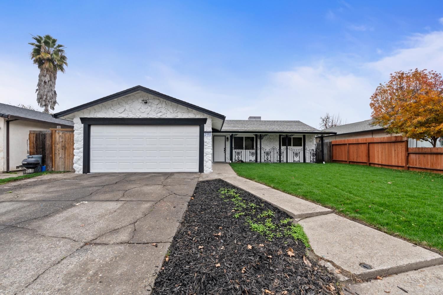 Property Photo: 2115 Valmora Drive CA 95210