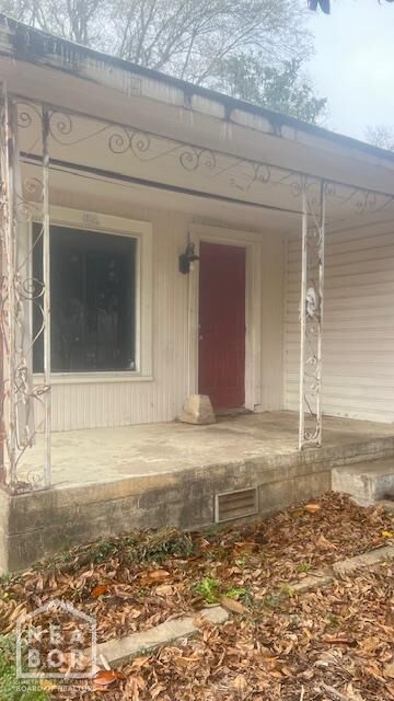 Property Photo:  307 N Rogers Street  AR 72401 