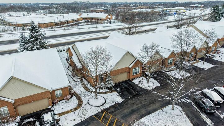 Property Photo:  5607 Carolina Way  KY 41005 