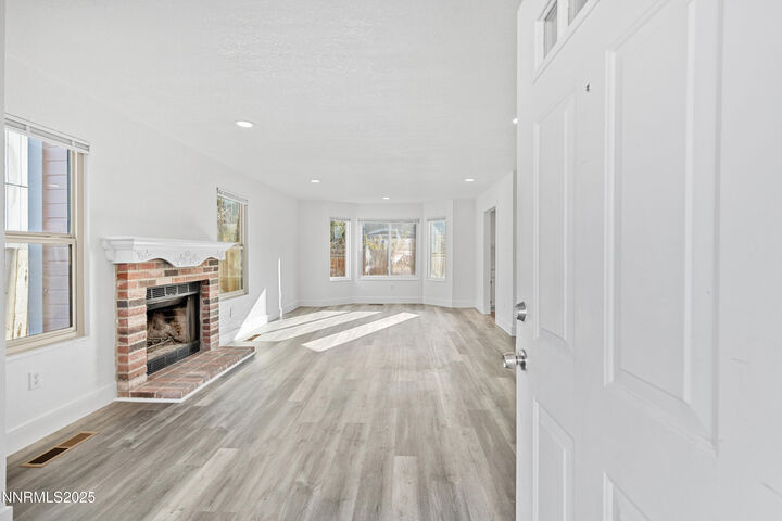 Property Photo: 1290 Highgate Court NV 89434