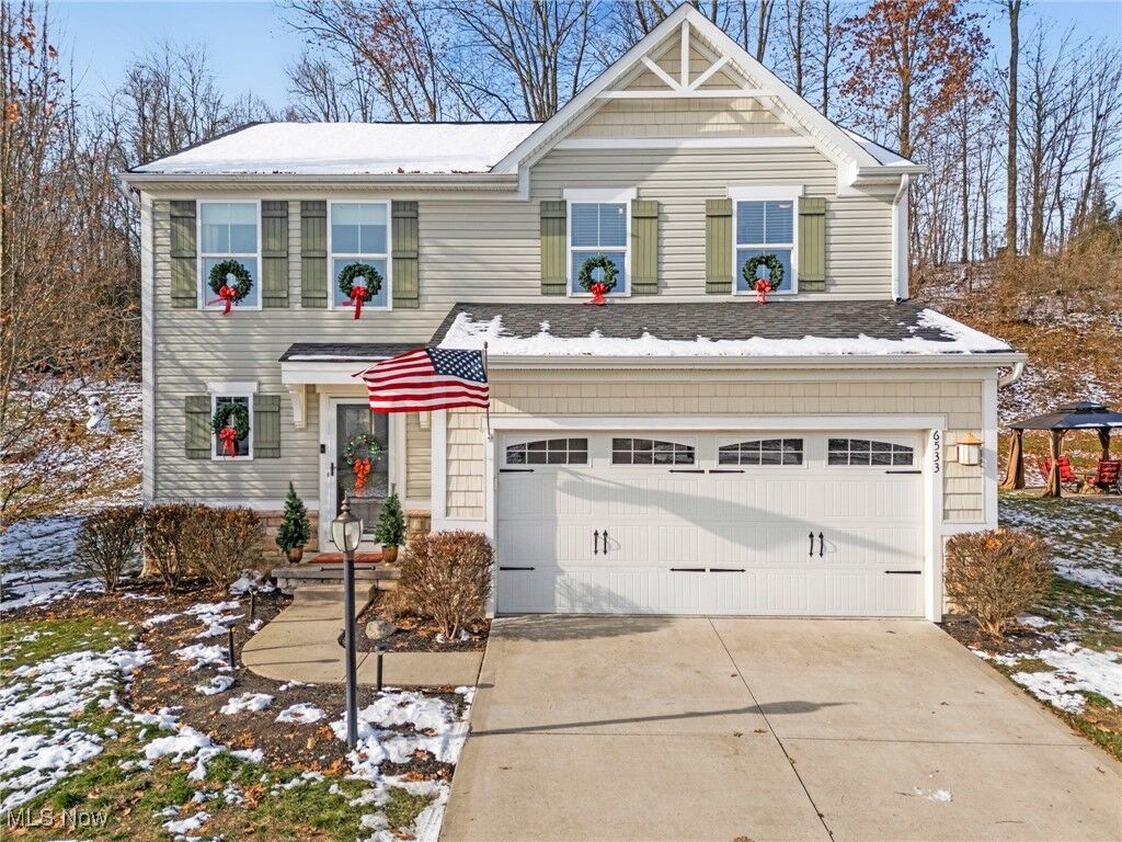 Property Photo:  6533 Pine Bluff Avenue NE  OH 44721 