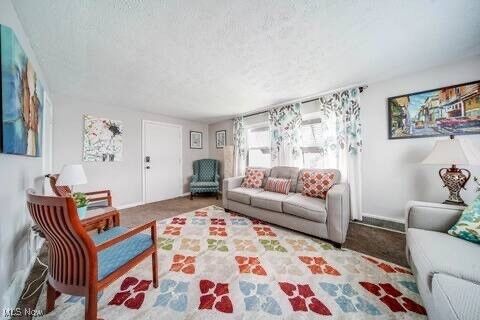 Property Photo: 490 E 222nd Street Up OH 44123