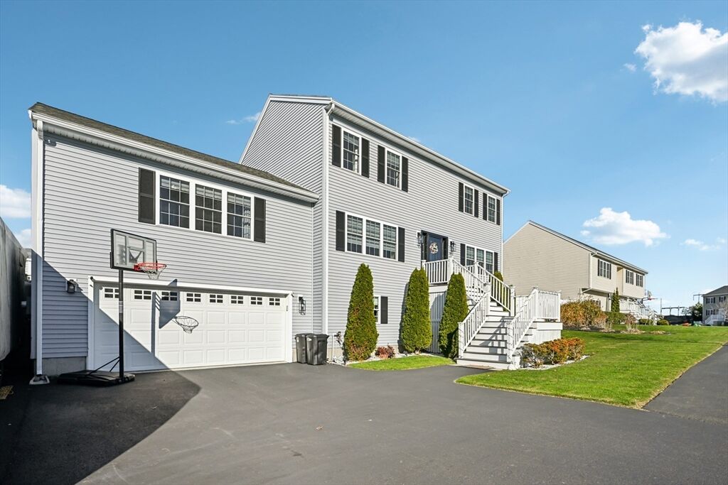 Property Photo:  43 Gedney Dr  MA 01960 