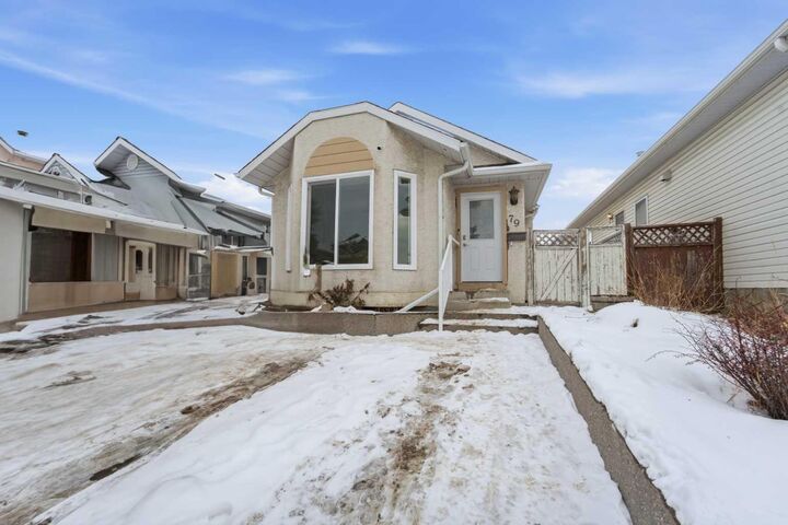 Property Photo: 79 Martinview Crescent NE AB T3J 2S5