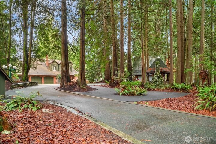 Property Photo:  22607  40th Drive NE  WA 98223 