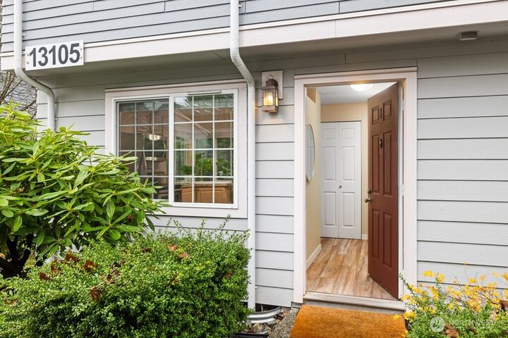 Property Photo: 13105 102nd Lane NE 1 WA 98034