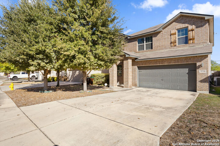 Property Photo: 2526 Gato Del Sol TX 78245