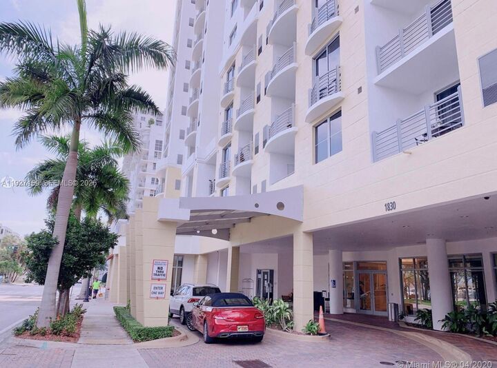 Property Photo: 1830 Radius Dr 1121 FL 33020