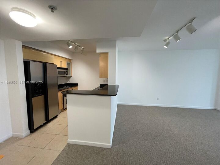 Property Photo: 325 S Biscayne Blvd 2116 FL 33131