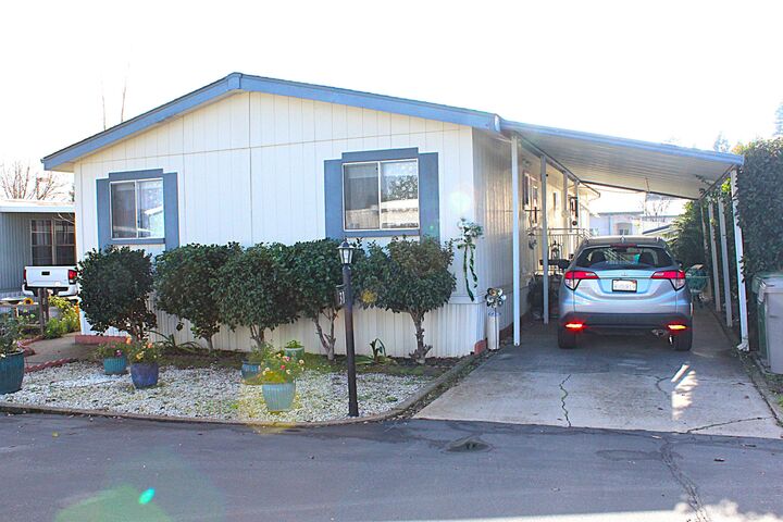 Property Photo:  2093 Victor Avenue  CA 96002 