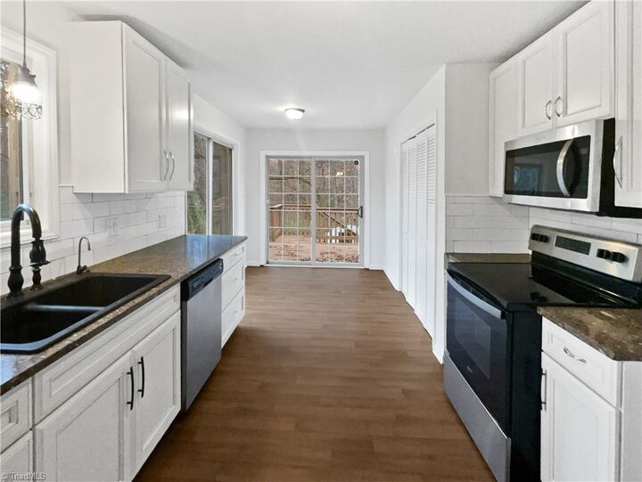 Property Photo:  150 Roswell Drive  NC 27284 