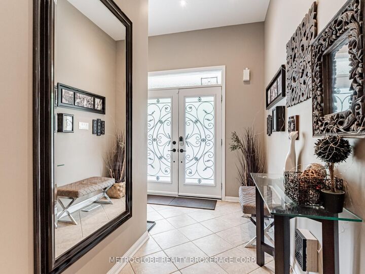 Property Photo: 31 Ken Bishop Way ON L3X 3J5