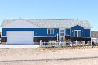Property Photo:  933 N Workman Dr  UT 84021 