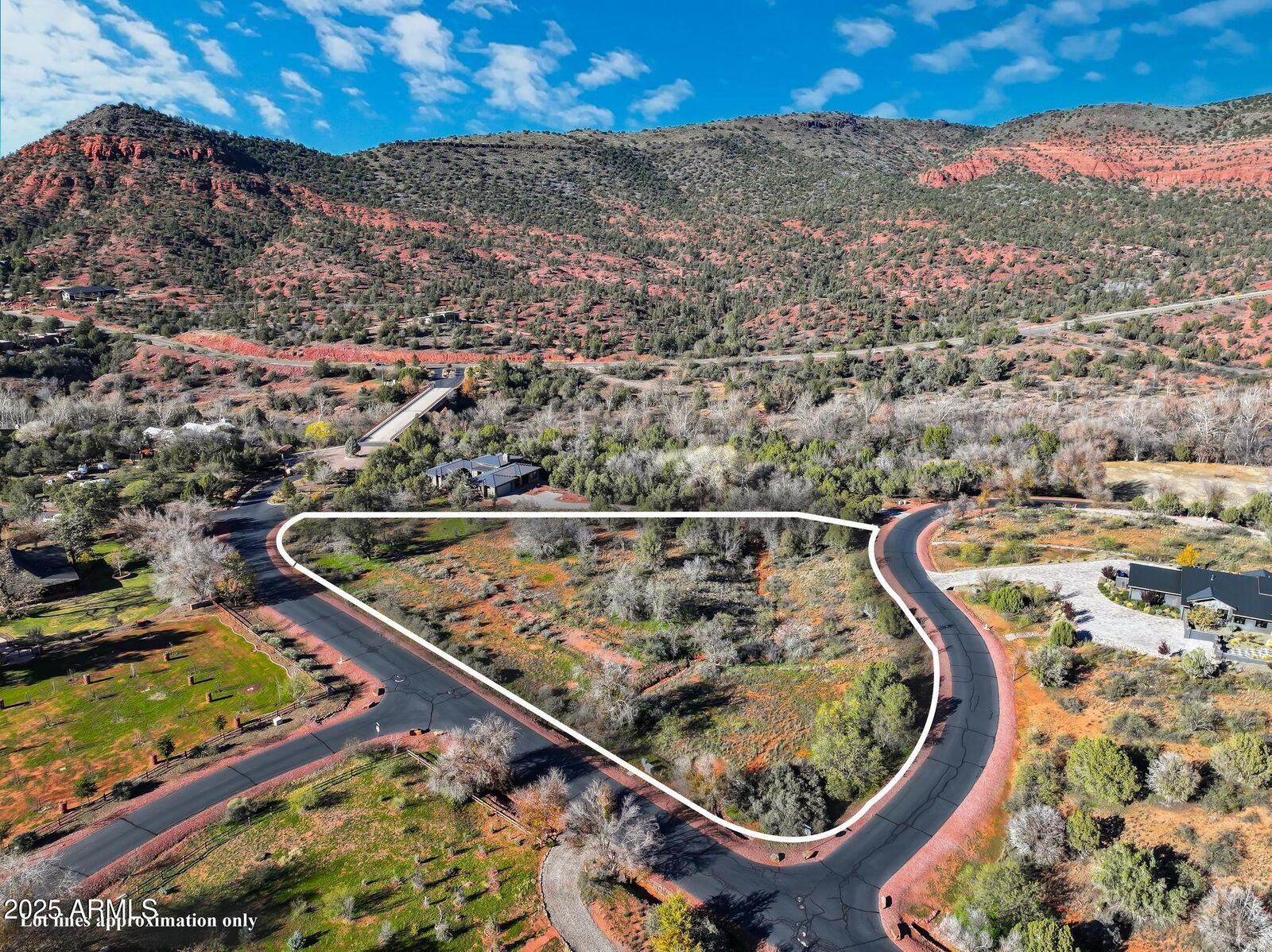 Property Photo:  15 Ravens Call Place Lot 52  AZ 86336 