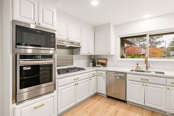 Property Photo:  59 Trellis Drive  CA 94903 