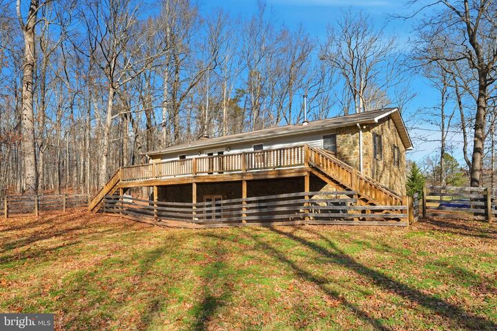 Property Photo:  4431 Ringwood Road  VA 20181 