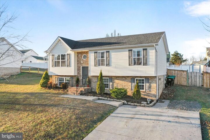 Property Photo: 991 Seldon Drive VA 22657