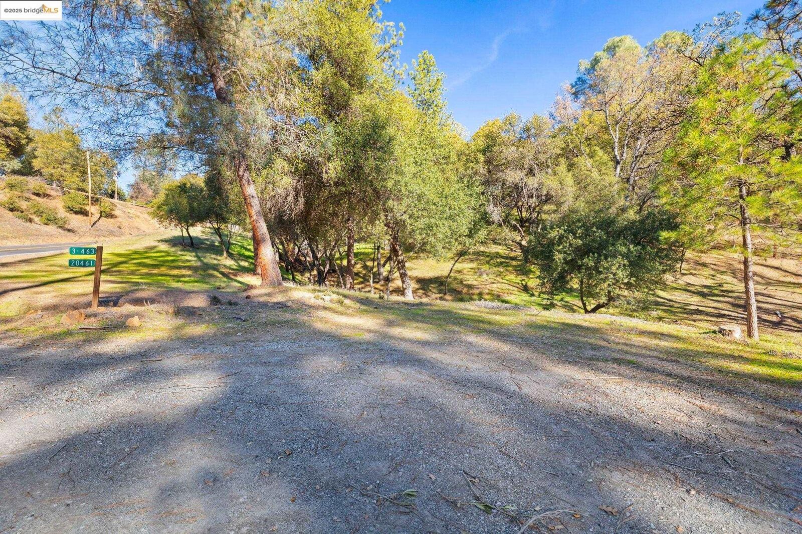 Property Photo: 19426 Ferretti Rd CA 95321