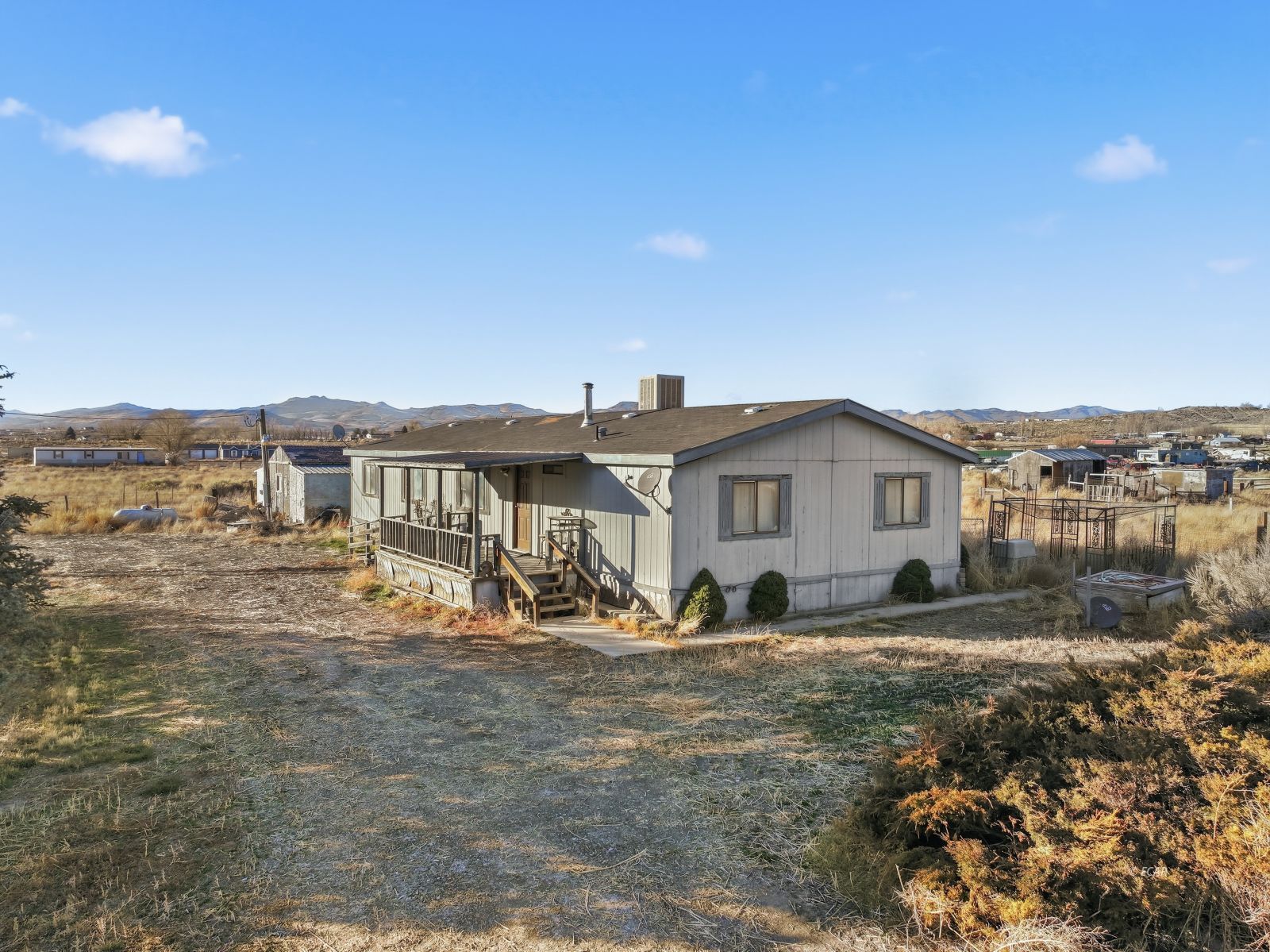 Property Photo: 6163 Johnson Avenue NV 89801