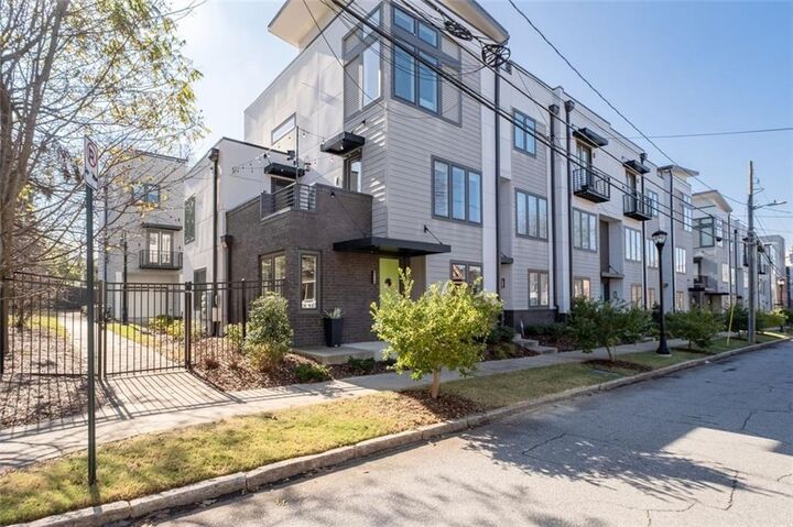 Property Photo: 415 Gartrell Street SE 1 GA 30312