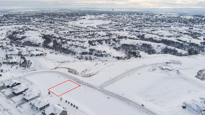 Property Photo: 4420 Marsh Hawk Drive ND 58503