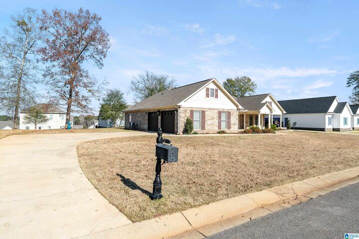 Property Photo:  160 Overlook Ridge  AL 35096 