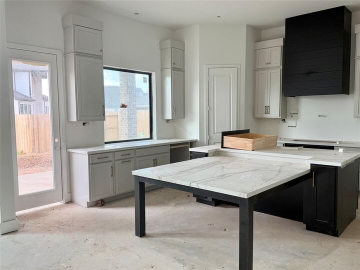 Property Photo:  4411 Driftrose Road  TX 77441 