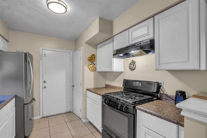 Property Photo:  4903 Connorvale Road  TX 77039 