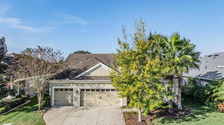 Property Photo: 8429 Eagle Brook Drive FL 34638