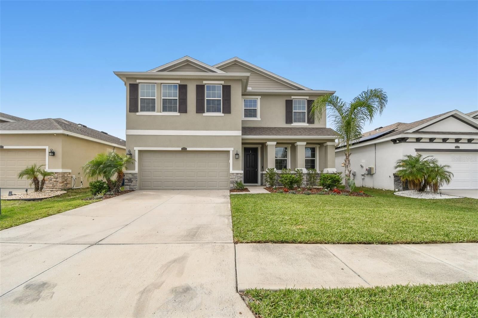 Property Photo: 8389 Bower Bass Circle FL 33545