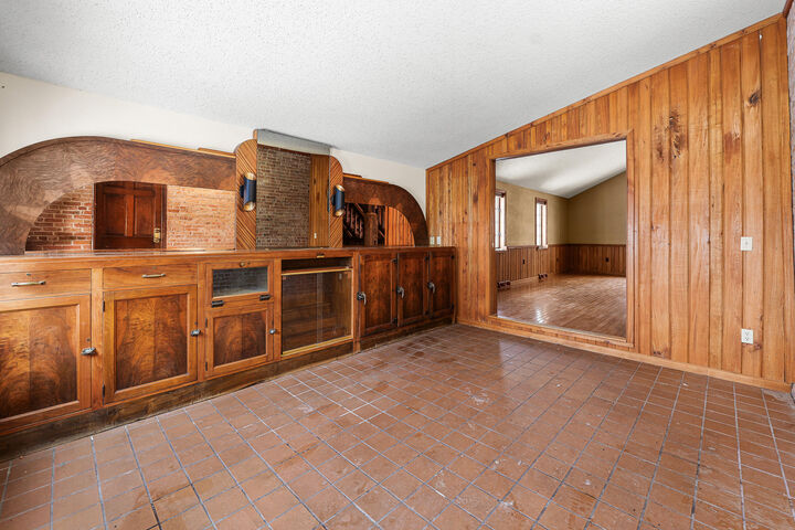 Property Photo:  414 Lynn St  WI 53032 