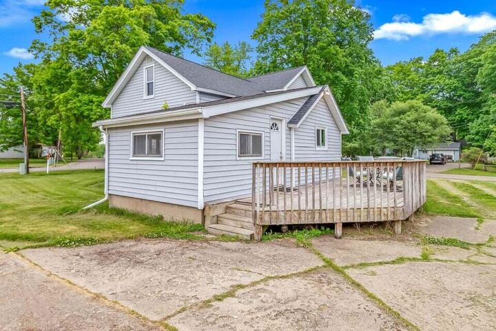 Property Photo:  401 Saint Joseph Street  MI 49094 