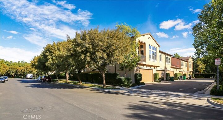 Property Photo: 220 Kempton CA 92620