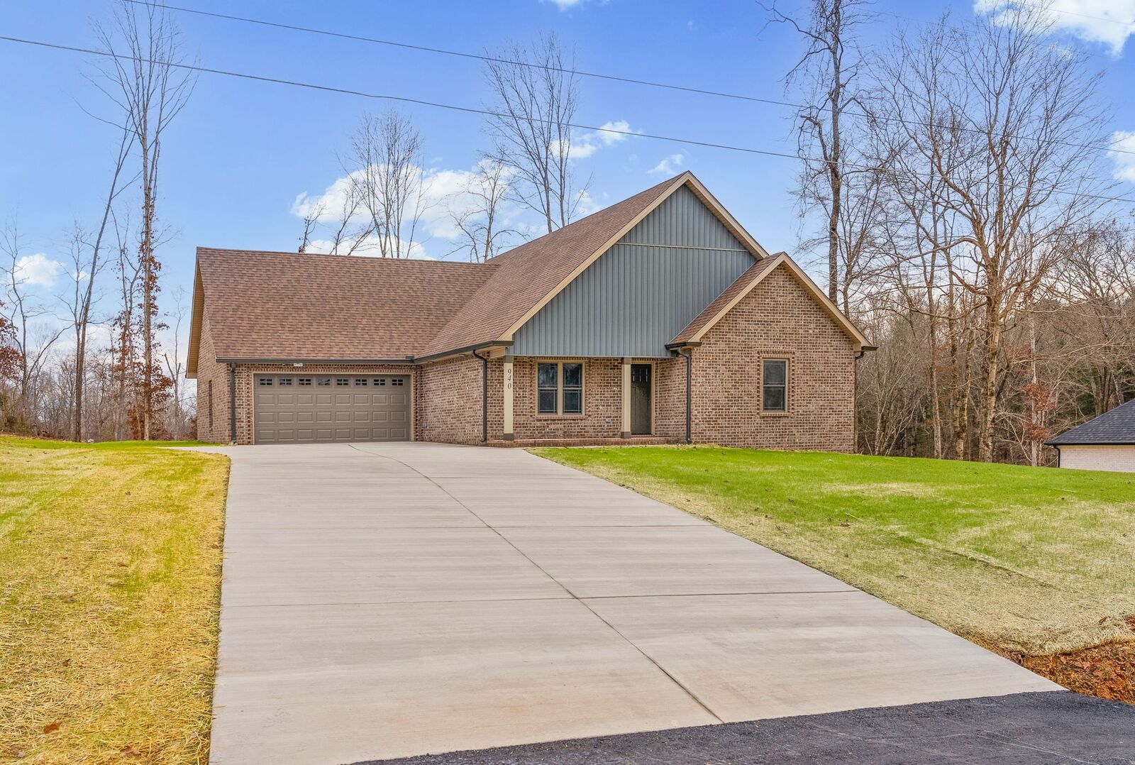 Property Photo:  940 Palmyra Rd  TN 37040 