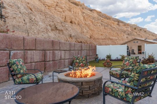 Property Photo: 641 N Red Cliff Ln AZ 86432