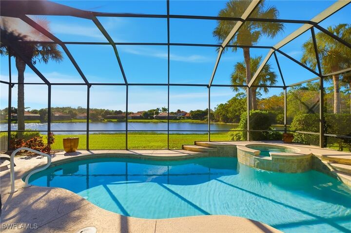 Property Photo:  22140 Long Leaf Trail Drive  FL 34135 