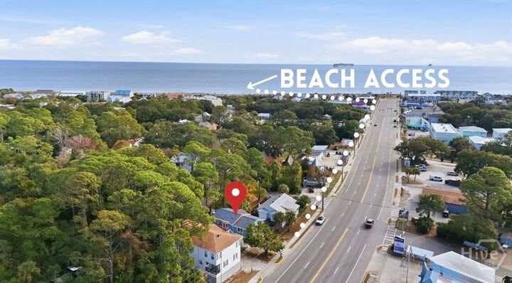 Property Photo: 703 First Street GA 31328