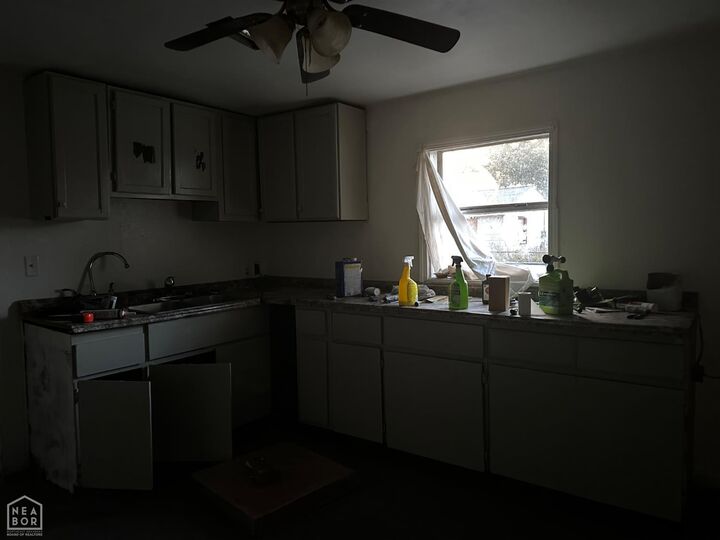 Property Photo:  1524 Stuart Street  AR 72315 