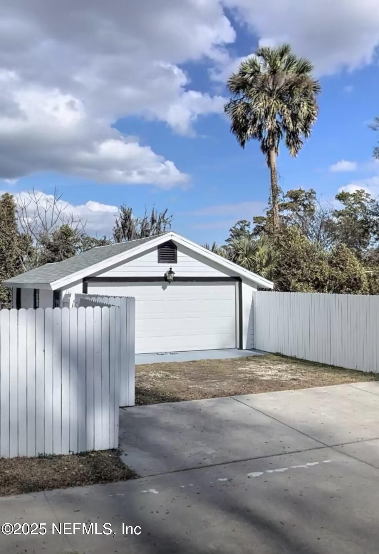 Property Photo:  8543 Fort Caroline Road  FL 32277 