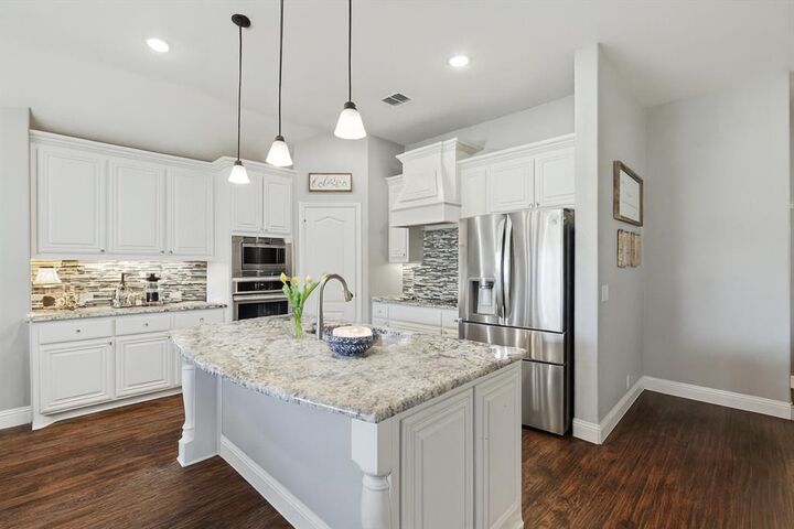 Photo de la propriété: 1057 Canterbury Lane TX 75126