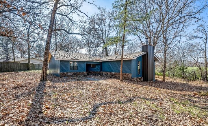 Property Photo:  261 Park Circle  AR 72722 