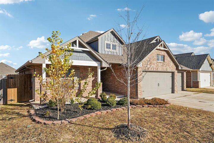 Property Photo: 9217 NW 91st Street OK 73099