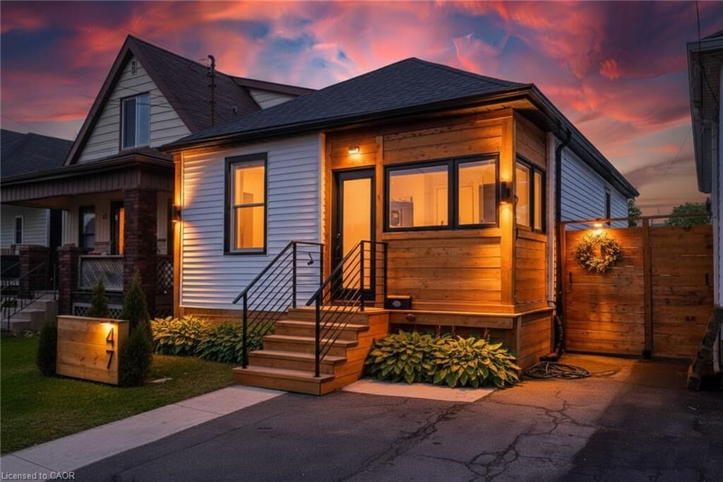 Property Photo:  47 Gertrude Street  ON L8L 4B7 