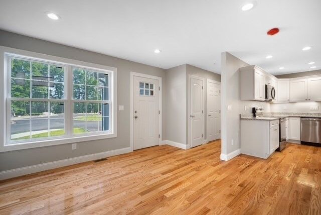 Property Photo: 4 Sabrina Way E MA 01001